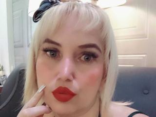 GiuliaAddams - Live porn &amp; sex cam - 25972289