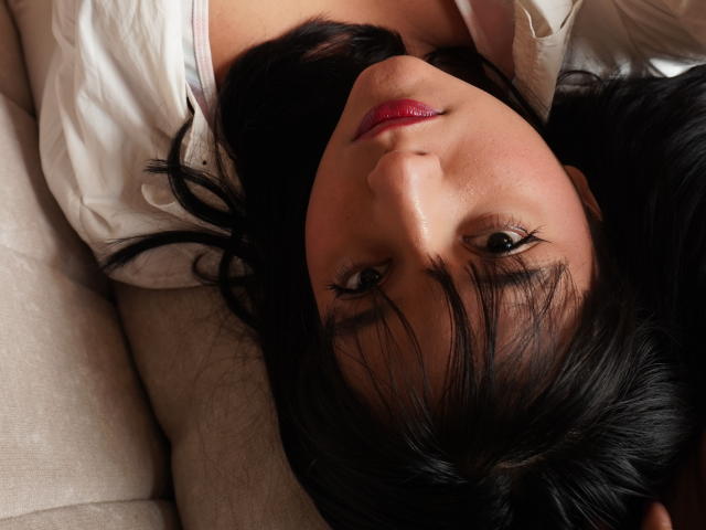 MiaEverly - Live porn &amp; sex cam - 25972993