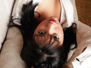 MiaEverly - Live porn &amp; sex cam - 25972997
