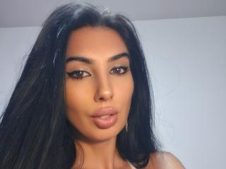 BrunetteBabe69 - Live sexe cam - 25973825