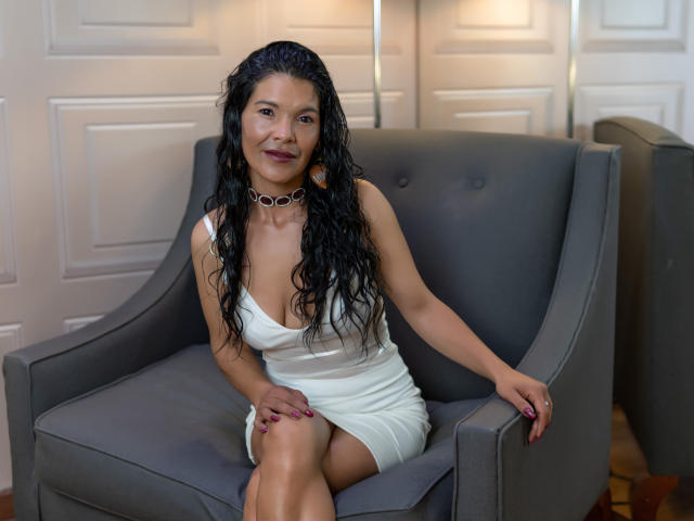 MollyOrtega - Live Sex Cam - 25982029