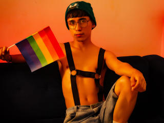 ThaylerJones - Sexe cam en vivo - 25983089