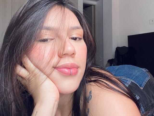 SophiaMarx - Live sex cam - 25985673