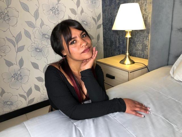 ArianaCruz - Live porn &amp; sex cam - 25986577