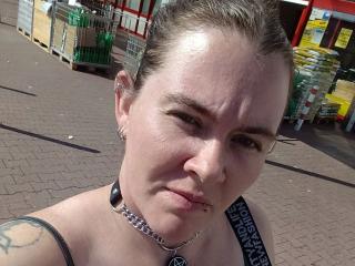 Rotkaeppchen-hot - Live Sex Cam - 25988473