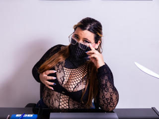 SalmaAzaman - Live sex cam - 25993073