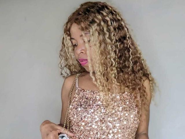 OpheliaVayne - Live Sex Cam - 25993449