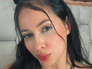 EmilyParkerr - Live sex cam - 25993873