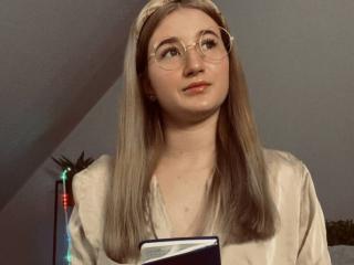HollyTaillor - Live sexe cam - 25996069