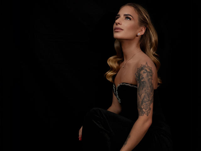 LaymaBlast - Live porn &amp; sex cam - 25996765