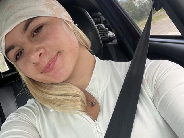 AtheneaRossi - Live porn &amp; sex cam - 25998073