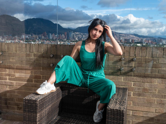 JainaRogers - Live sex cam - 25998689