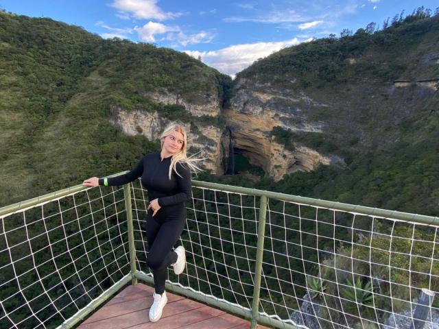 AtheneaRossi - Sexe cam en vivo - 26000141