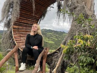 AtheneaRossi - Sexe cam en vivo - 26001309