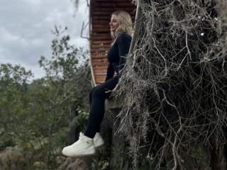 AtheneaRossi - Sexe cam en vivo - 26001349