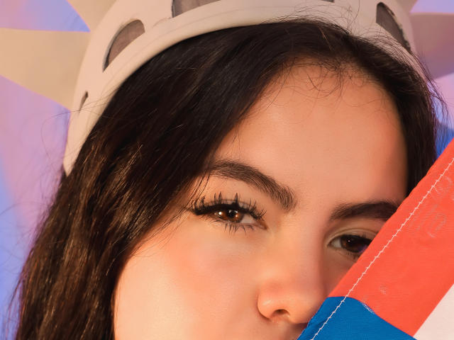 ZoeQuinn - Live porn &amp; sex cam - 26001365