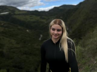 AtheneaRossi - Sexe cam en vivo - 26001425