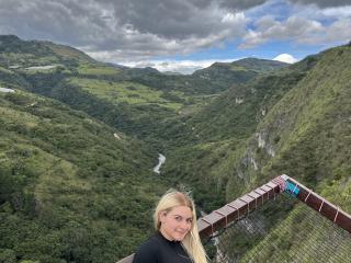 AtheneaRossi - Sexe cam en vivo - 26001457