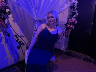 AtheneaRossi - Sexe cam en vivo - 26001565