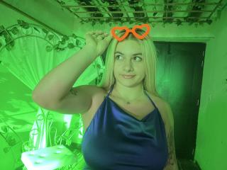 AtheneaRossi - Sexe cam en vivo - 26001633