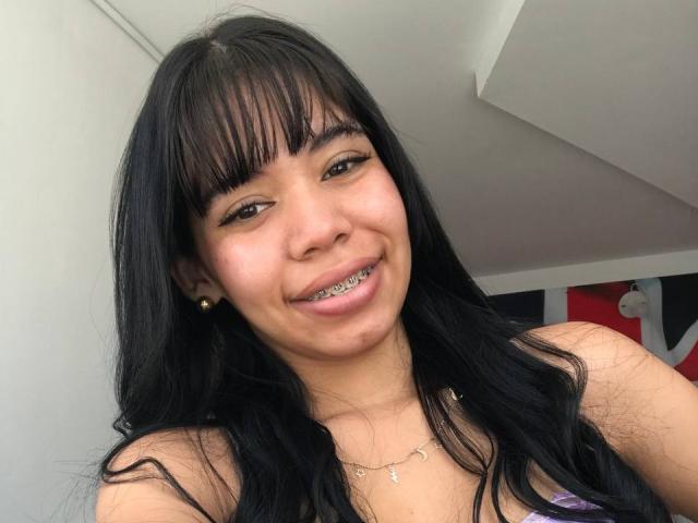 EmaGarces - Live sex cam - 26001661