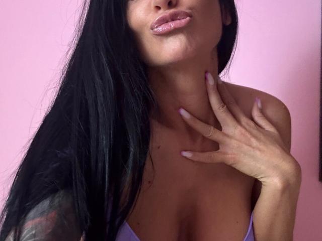 AndraD - Live porn &amp; sex cam - 26002845