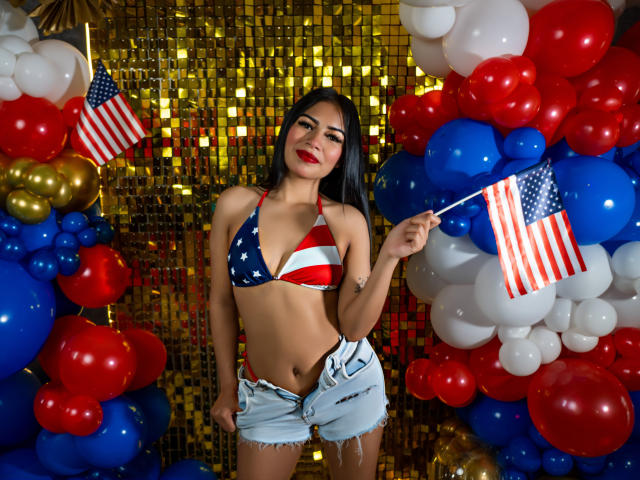 AlessaCorrea - Live sex cam - 26003549