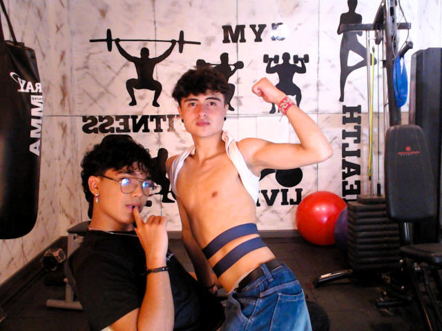 ElyanMatheus - Sexe cam en vivo - 26005789