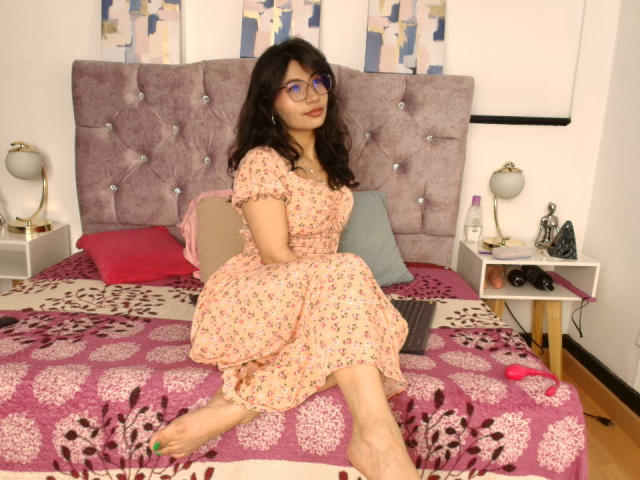 SeleneLeon - Live sex cam - 26007521