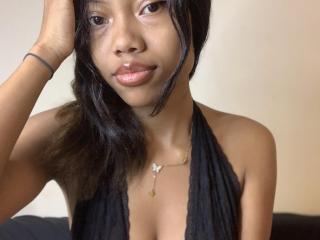 LindaSanchezL - Élő pornó és szexkamera - 26007793