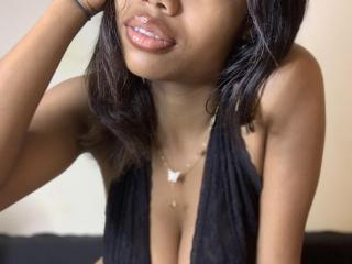 LindaSanchezL - Élő pornó és szexkamera - 26007801