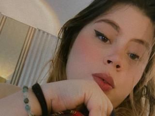 EymiTomsom - Live porn &amp; sex cam - 26013849