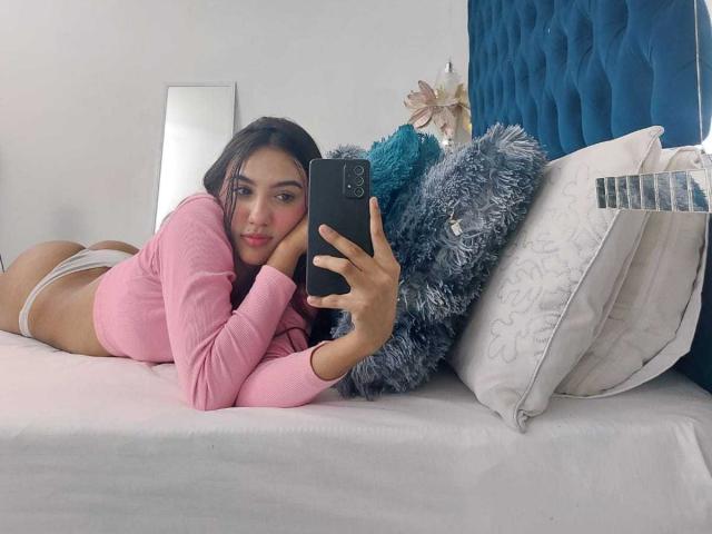 MiaaRyder - Live sex cam - 26015413