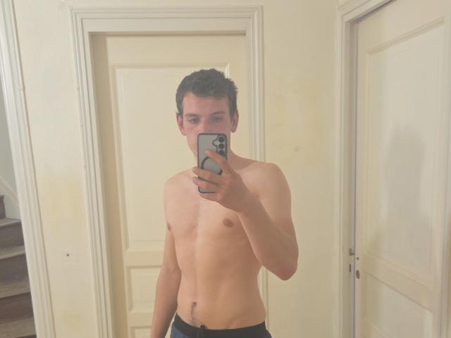 MarioDiamond - Live sex cam - 26015565
