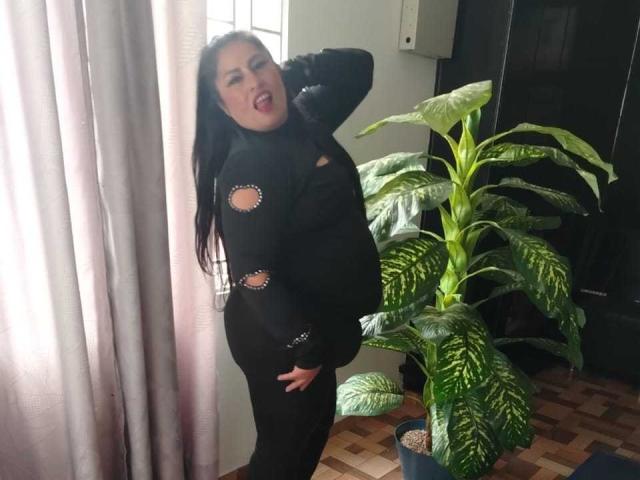 Keyla69Hot - Live sex cam - 26016469
