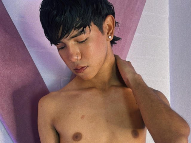 AresHearts - Sexe cam en vivo - 26018057