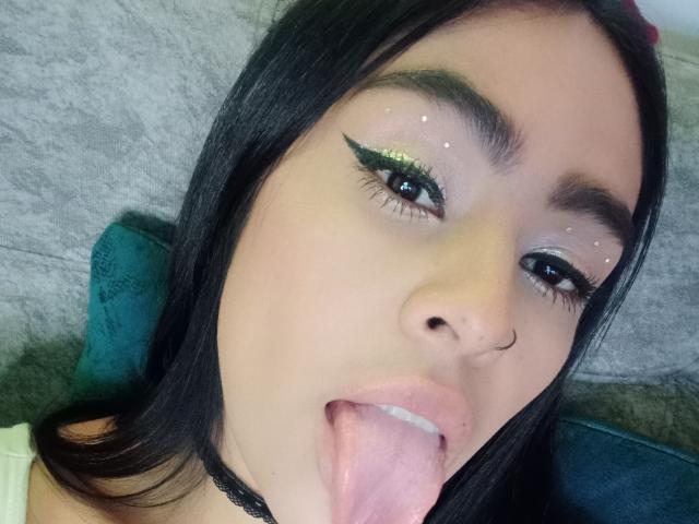 StellaBeckker - Live Sex Cam - 26018721