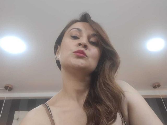 CharloteHarperr - Live sex cam - 26019437