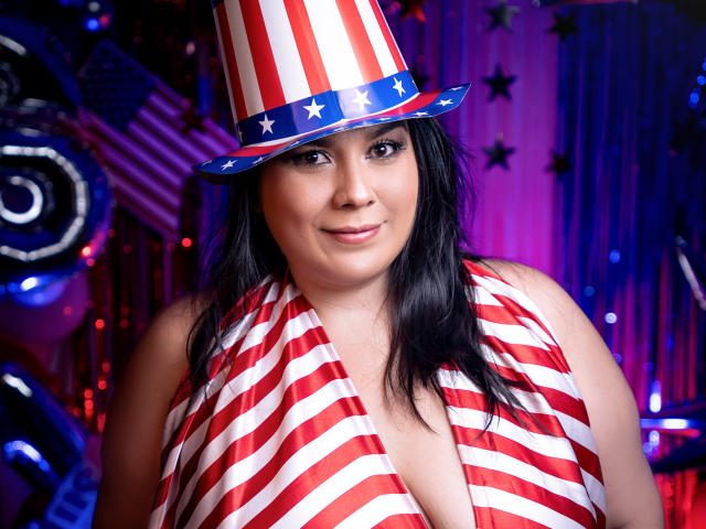 MartinaFox69 - Live sex cam - 26019785