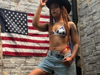 KendallQuinn - Live sex cam - 26020257