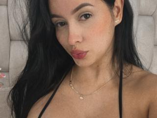 EmilyParkerr - Live sex cam - 26020869