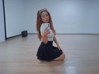 AlaiaLove - Sexe cam en vivo - 26022093