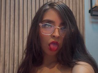 EvaMcAllister - Live porn &amp; sex cam - 26022233