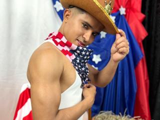 DayanWilly - Live porn &amp; sex cam - 26022589