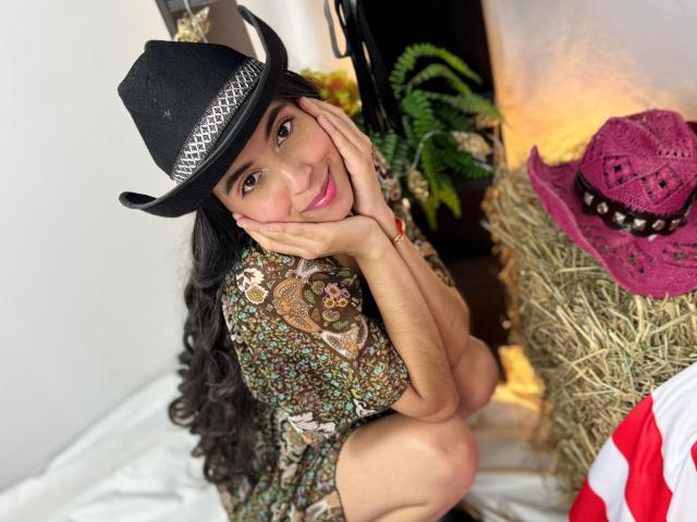 AnnaAlvarez - Live porn &amp; sex cam - 26025553