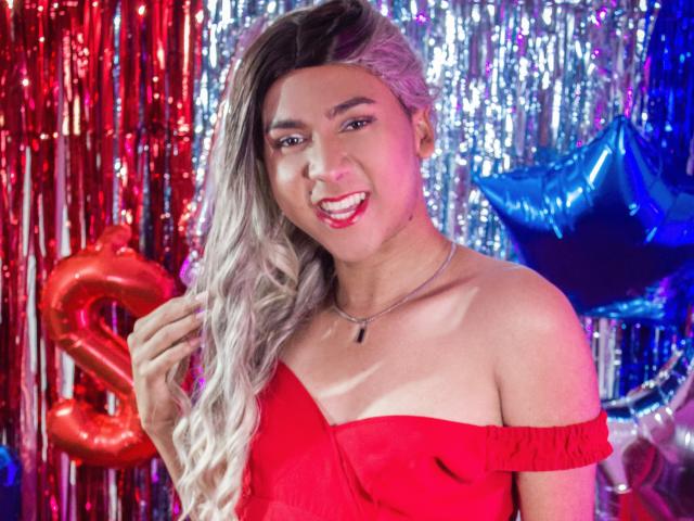 ZoeHotMoretti - Live Sex Cam - 26029133