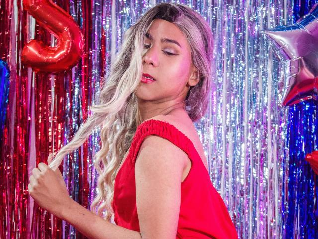 ZoeHotMoretti - Live sexe cam - 26029221