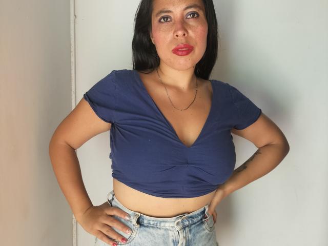 NikkieMilky - Sexe cam en vivo - 26030933