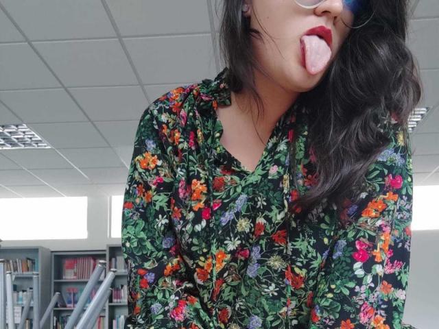 ZoeThoms - Sexe cam en vivo - 26032377