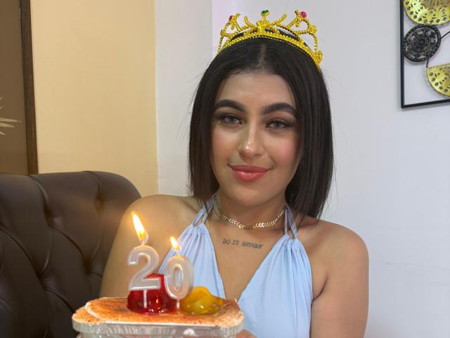 DaffneAddison - Live porn &amp; sex cam - 26033097